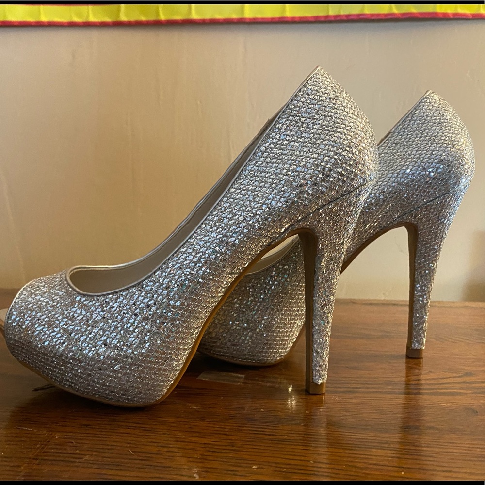 Aldo glitter heels 7.5